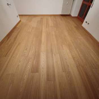 Parquet in olmo nuovo impregnato ad olio tonalizzato